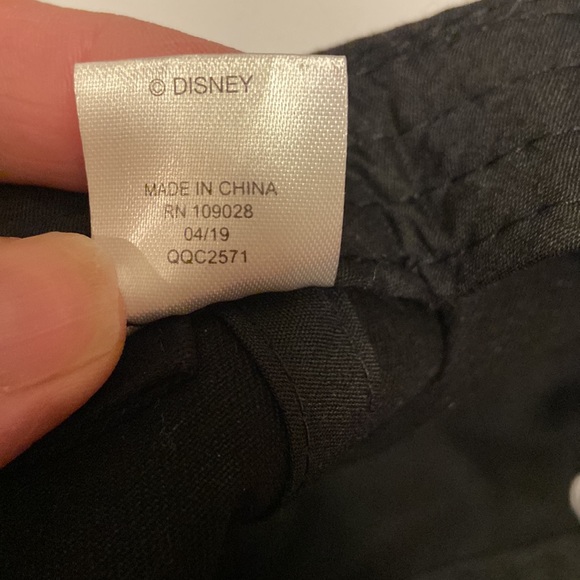 Disney Minnie Mouse Girls Hat, Black w/Pink Tye Dye, OSFA - Picture 12 of 13